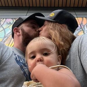 Meet your Posher, Suzanne